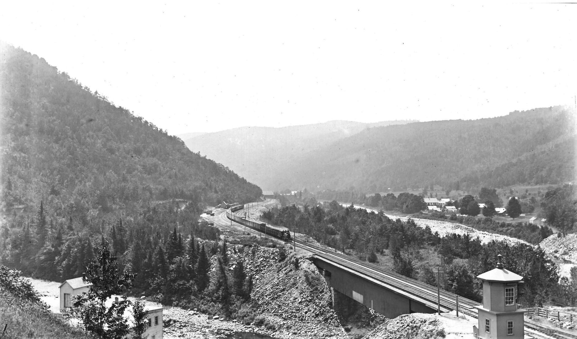A train approaches